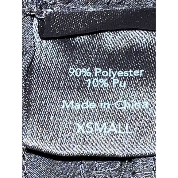 Soma Black Cropped Pants, Capris, Joggers Size XSMALL - Picture 4 of 4